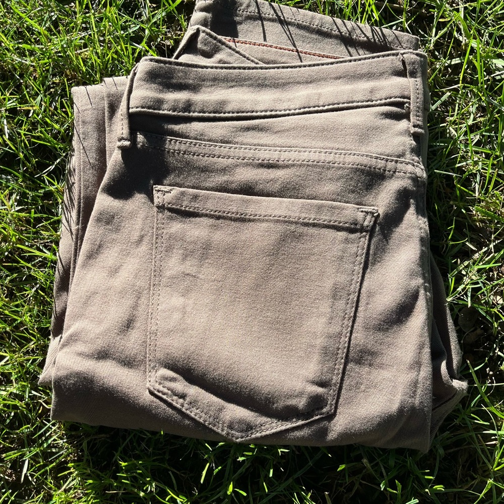Eddie Bauer Women’s Brown Straight-Leg Pants